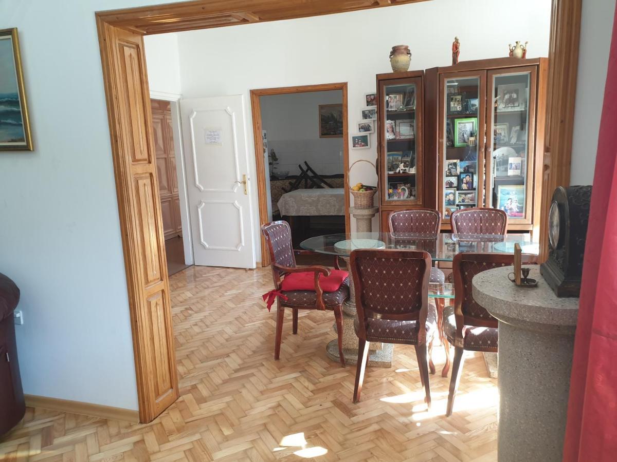 Apartman Zenit Kotor